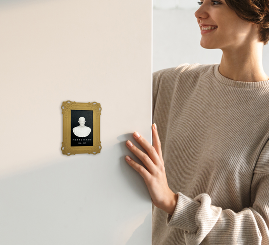 Decorative Magnet “Franciscus” – Artistic Tribute