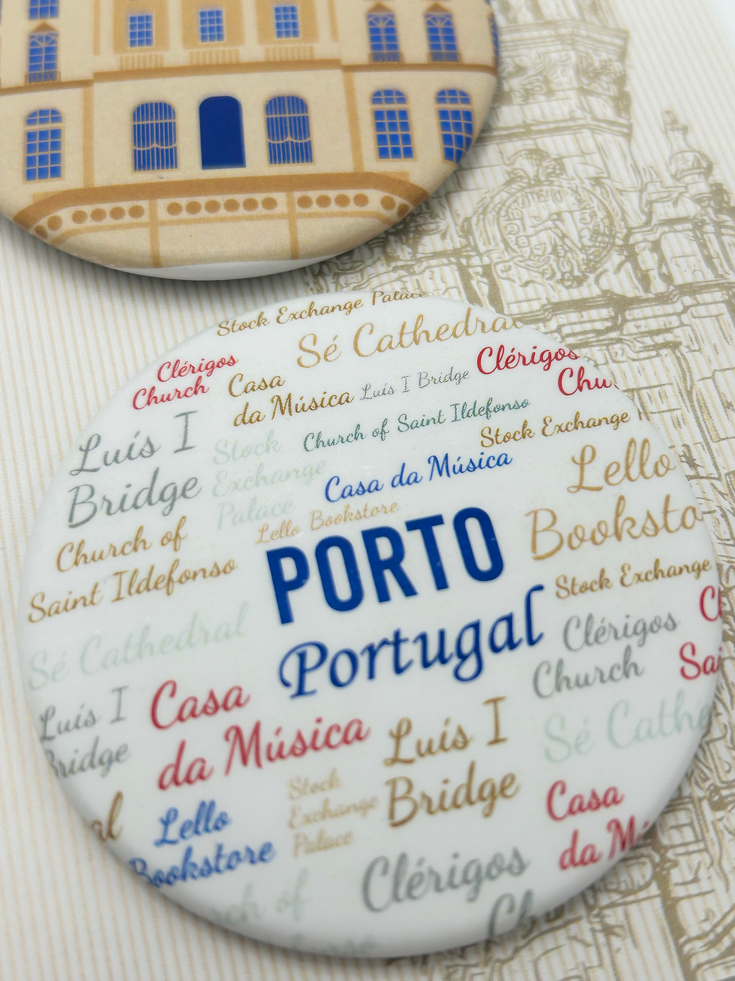 Conjunto Pins de Lapela Ilustração Monumentos Porto