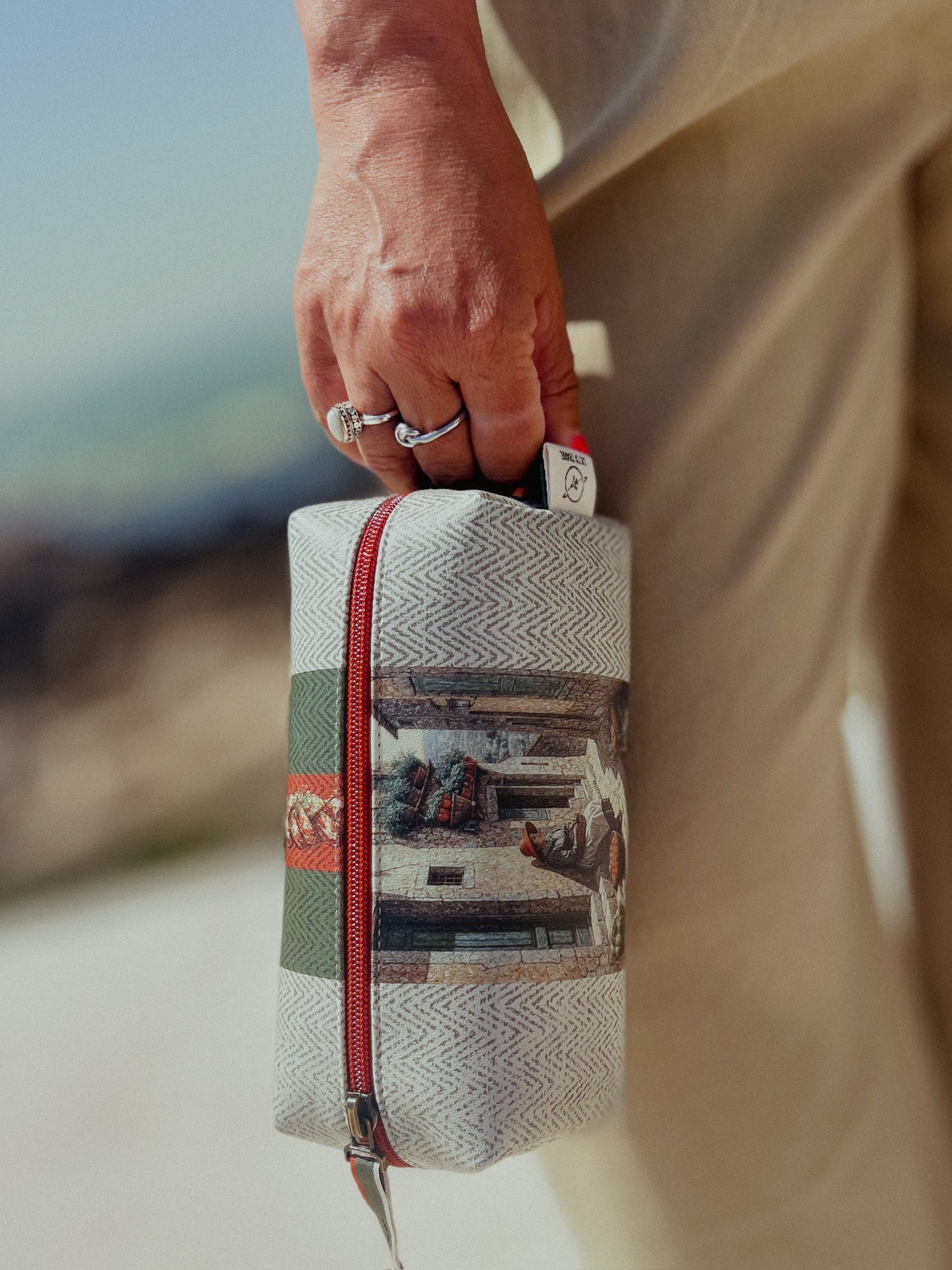 Bolsa de Cosméticos Tamanho Pequeno Ilustração Portugal